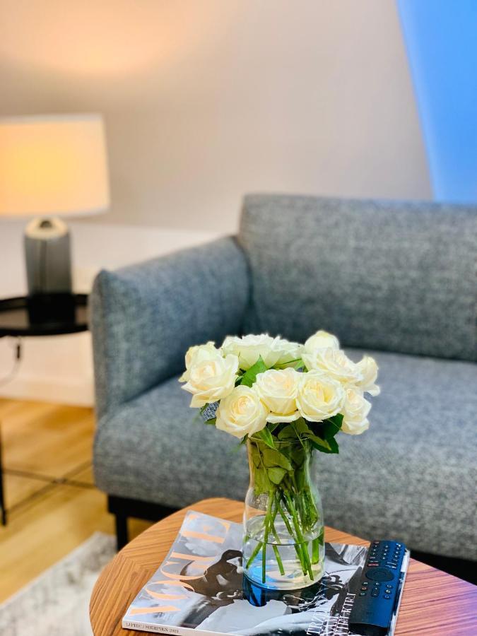 Hotel, Apartament Pod Zlotym Lwem W Samym Centrum Miasta Z Darmowym Parkingiem VII 쿠드즈코 외부 사진